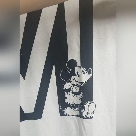 NWT, Disney, Mickey Mouse Long Sleeve Tshirt,Size XXL - Picture 3 of 11